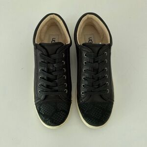 UGG Black Taya crocodile Leather Women's Athletic tennis Shoes size 11